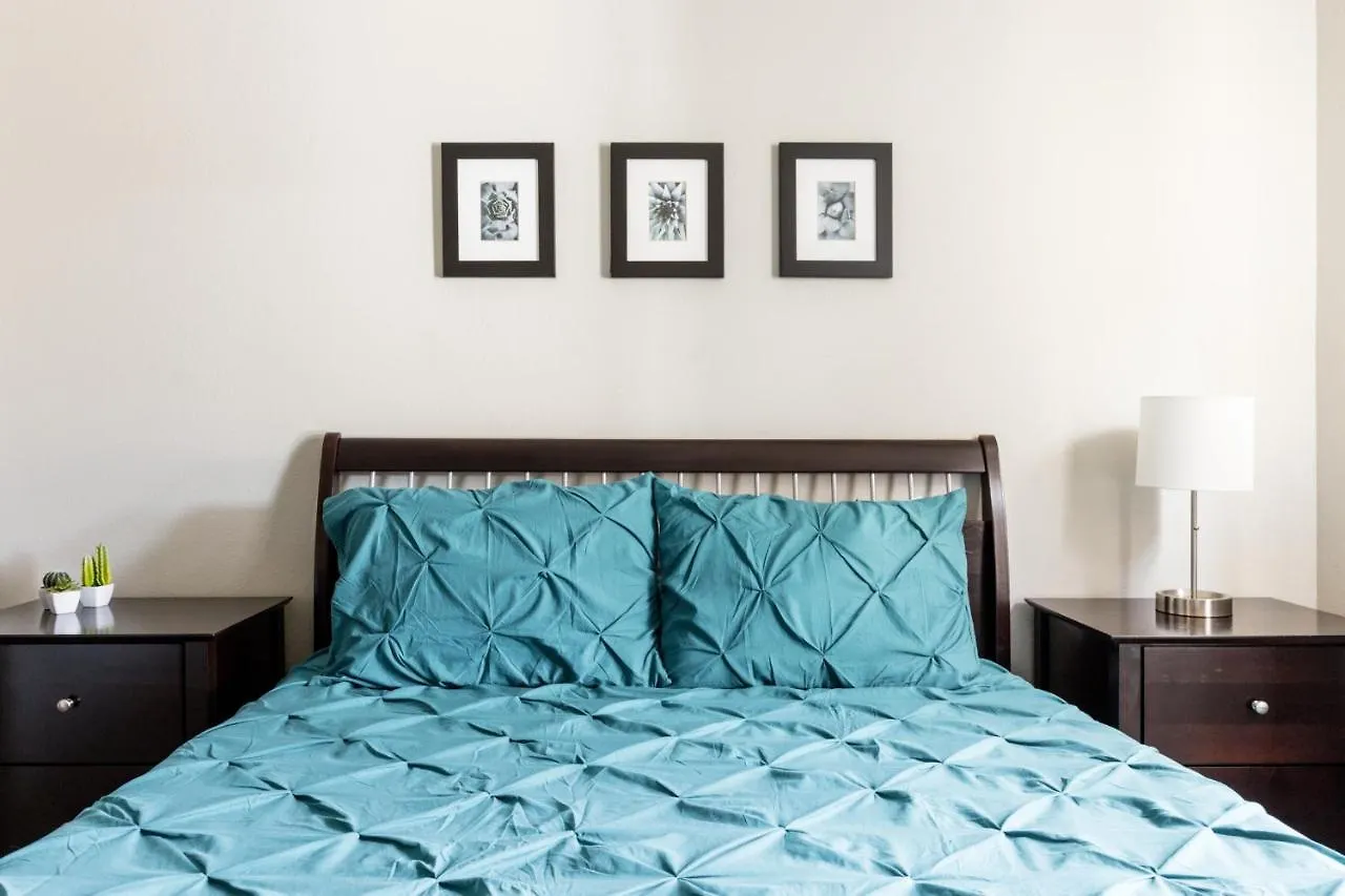 Дом отдыха Central Phoenix Townhome